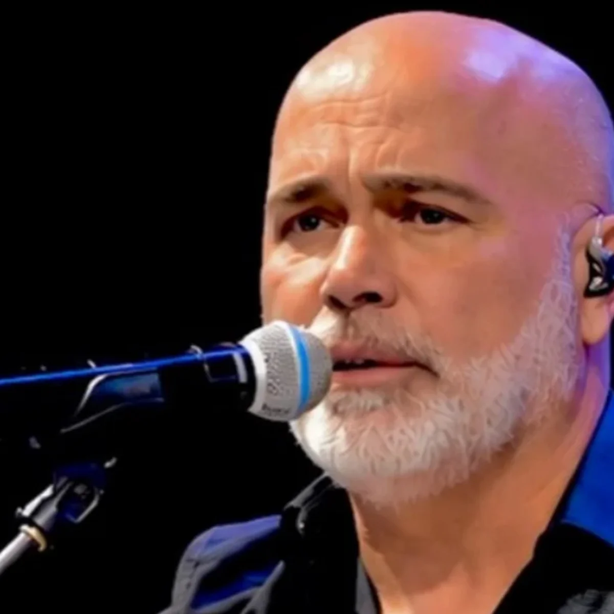 "Rick não pode ser sepultado", diz família após velório do cantor
