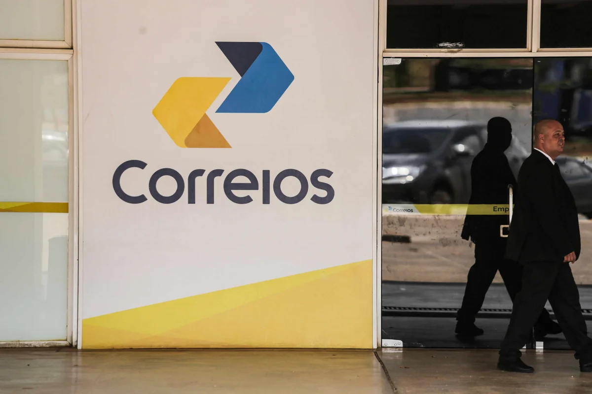 Fachada do prédio sede dos Correios e detalhes de agência da empresa, no Setor Bancário Norte, em Brasília metrópoles 7
