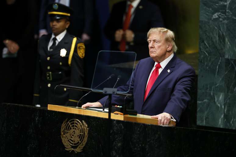 Na ONU, Trump faz discurso de autoexaltação, indica que Cuba é próximo alvo e diz que IA deveria se chamar 'superinteligência'