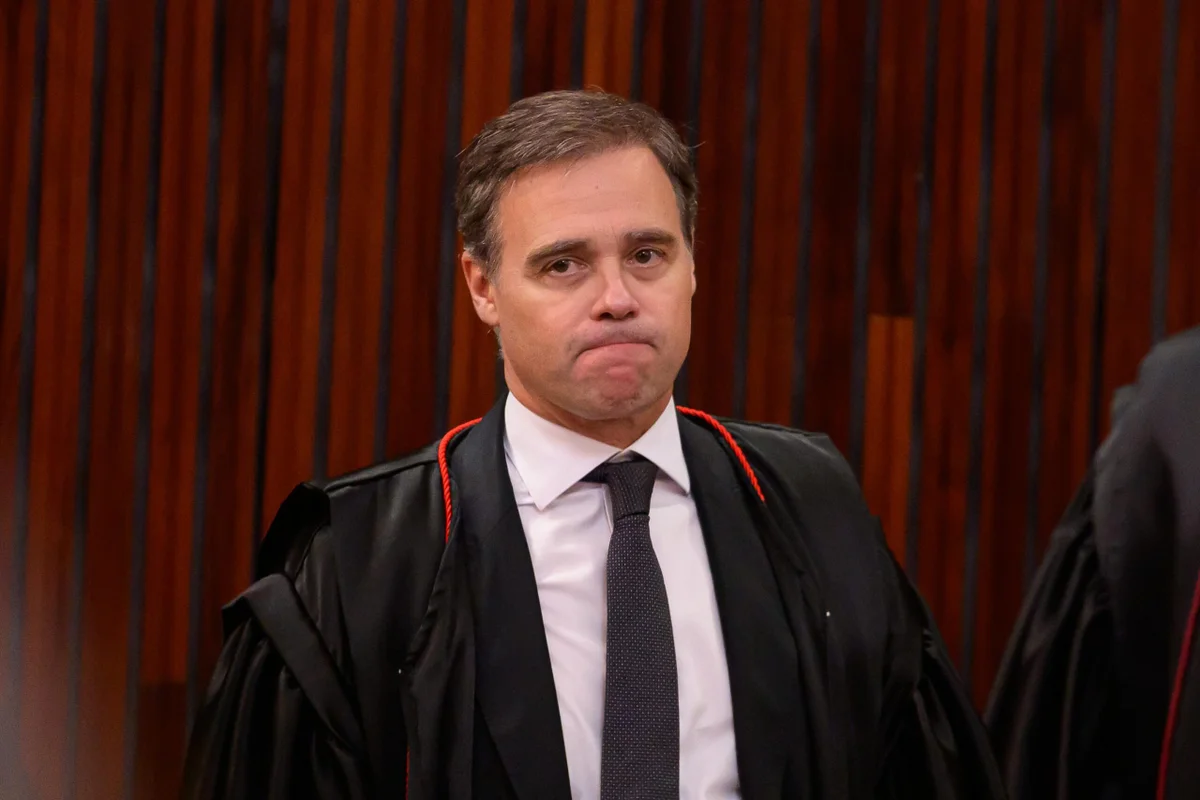 OAB-DF questiona levantamento de sigilo em ação relatada por Mendonça