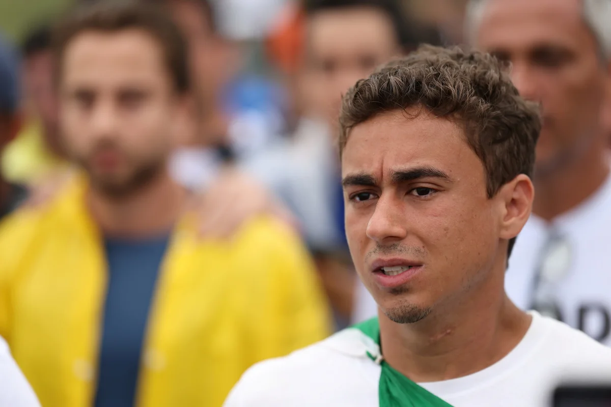 Nikolas diz que é falsa postagem sobre Virgem Maria atribuída a ele na web