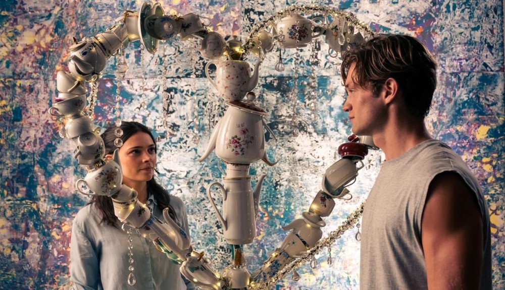 A série alemã Maxton Hall é baseada nos livros da autora Mona Kasten — Foto: Divulgação/Amazon Studios