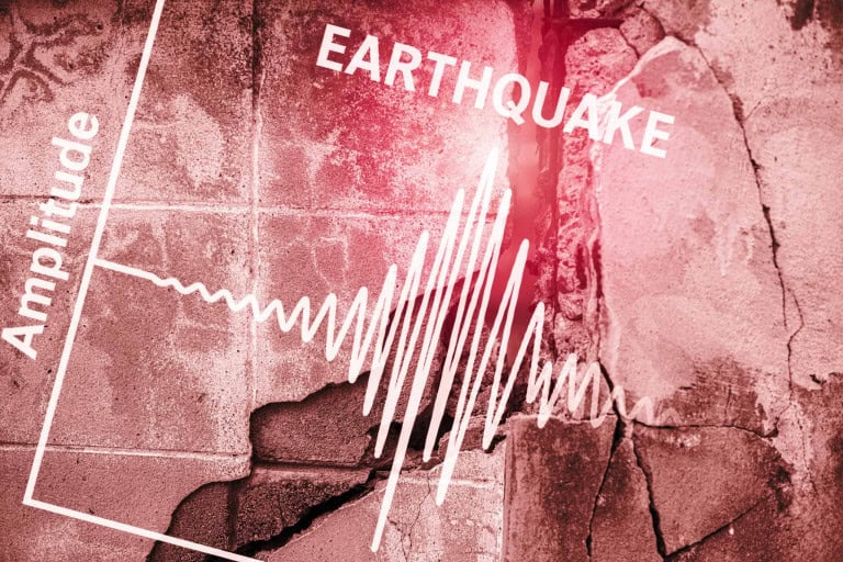 Placa tectônica no fundo do Pacífico tem rachaduras e sinais de uma separação que pode durar milhões de anos