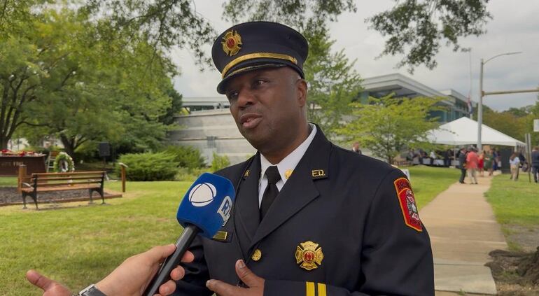25 anos do 11 de setembro: socorristas que atuaram no Pentágono recebem homenagens