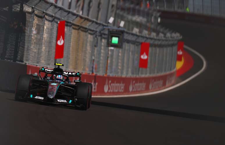 F1: Antonelli vence GP da Espanha marcado por estratégias; Bortoleto termina fora da pontuação