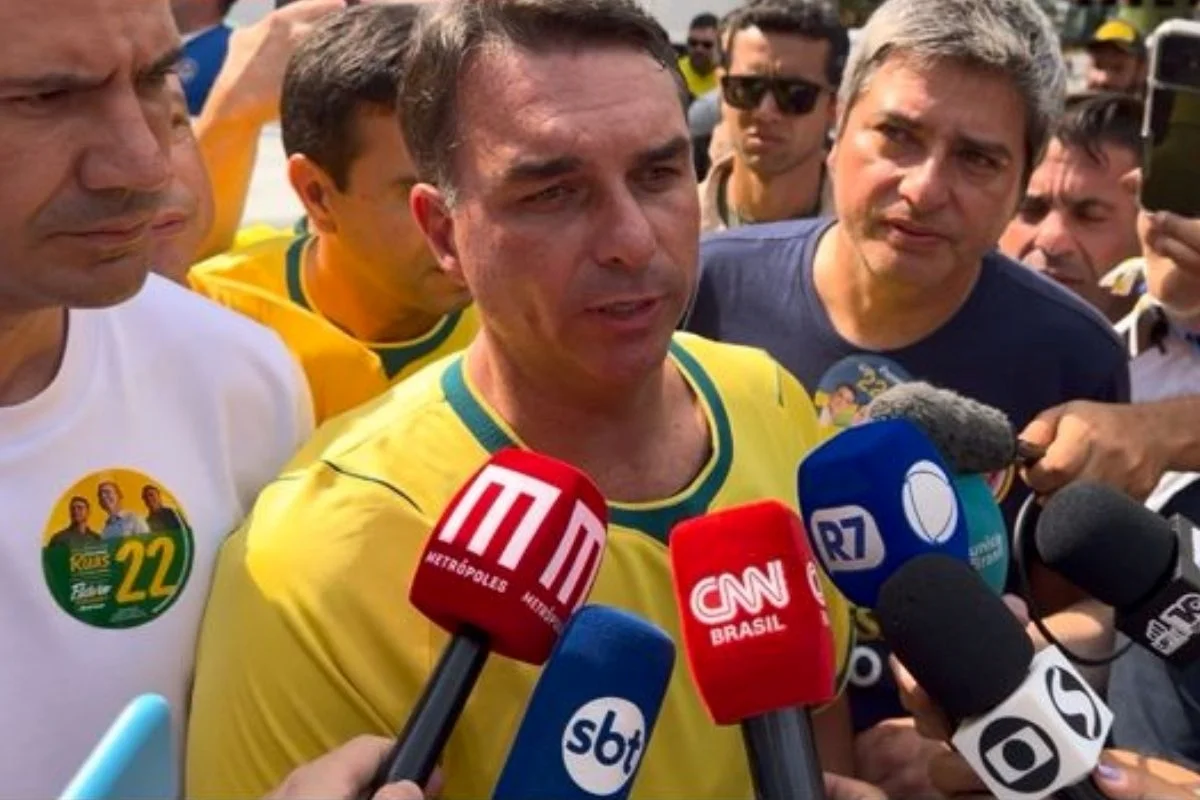 BTG/Nexus: às vésperas do 1º turno, Flávio tem 51% de rejeição e Lula, 48%