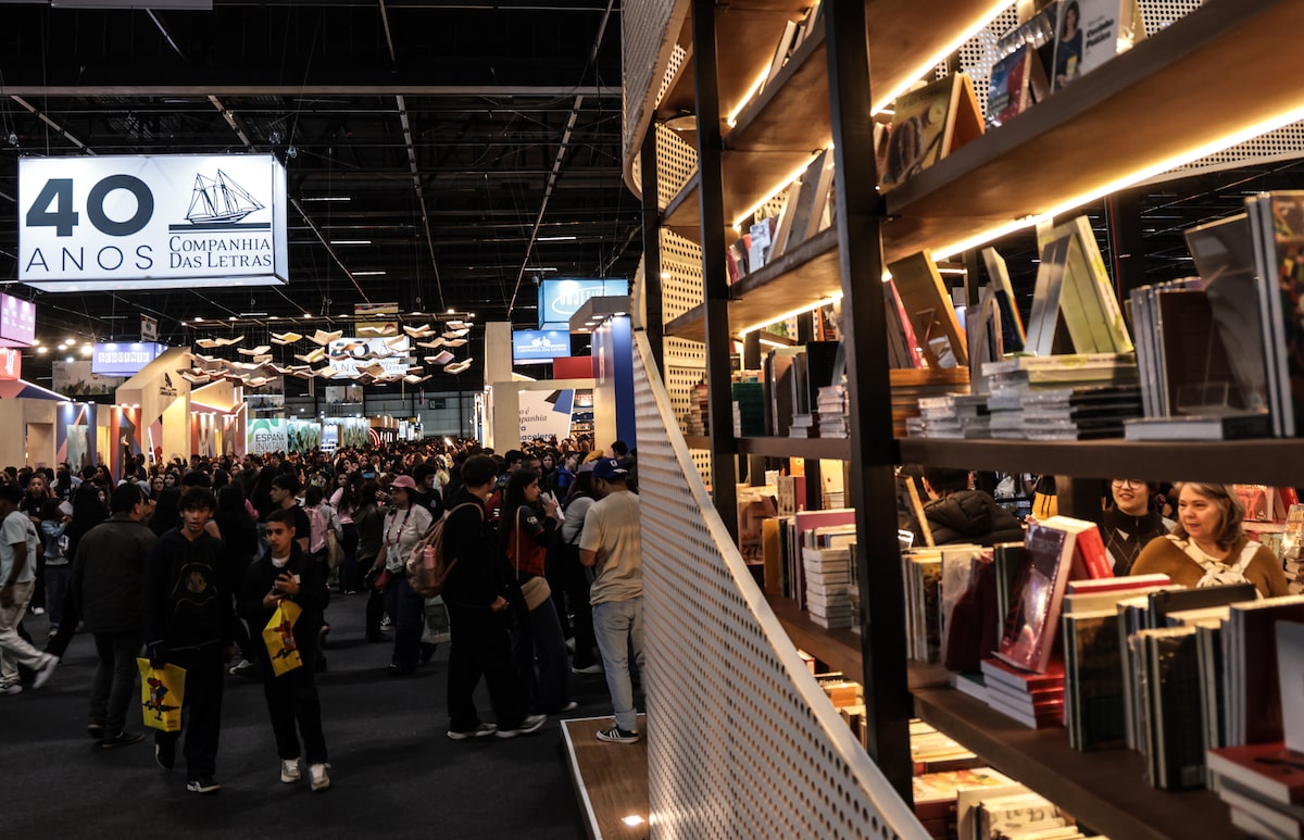 Bienal bate recorde com 760 mil visitantes; veja lista de livros mais vendidos no evento
