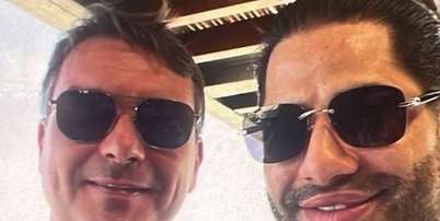 Flávio Bolsonaro tem foto com 'Sicário' divulgada por site, mas nega conhecê-lo Foto: Reprodução/ICL