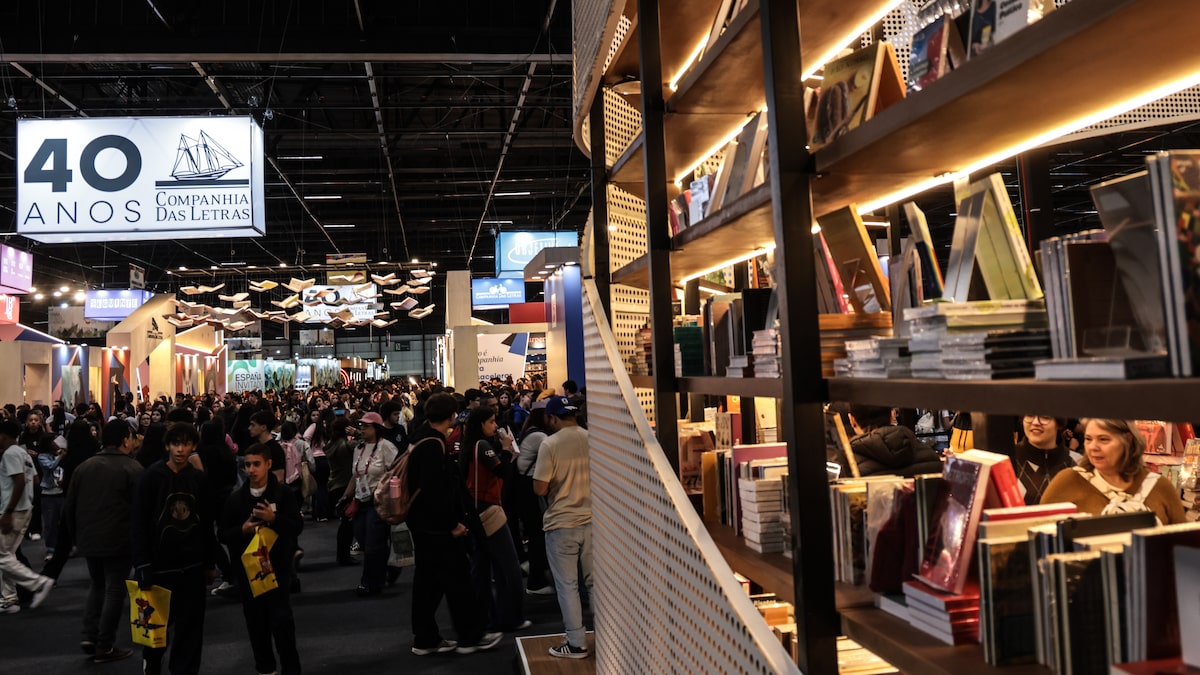 Bienal bate recorde com 760 mil visitantes; veja lista de livros mais vendidos no evento