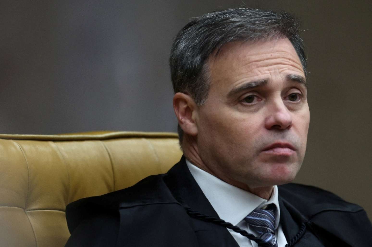 Mendon&ccedil;a diz que abertura do celular de Vorcaro pode tumultuar julgamento no STF