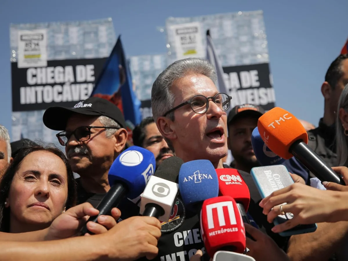 Zema sobre quem recebeu recursos de Vorcaro: "Precisa ser investigado"