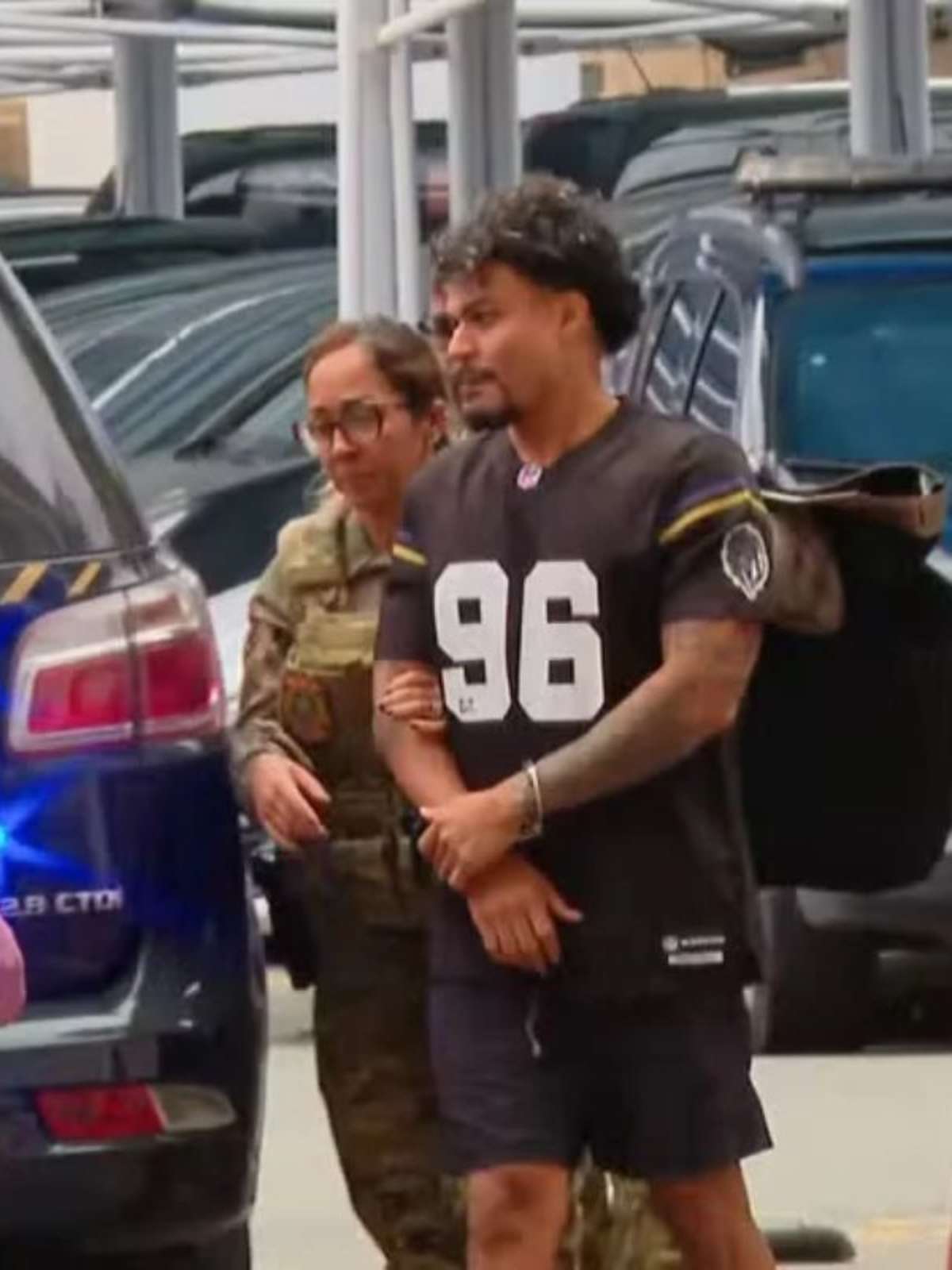 Mãe e irmão de Oruam são presos em operação da PF contra monopólio de internet do Comando Vermelho