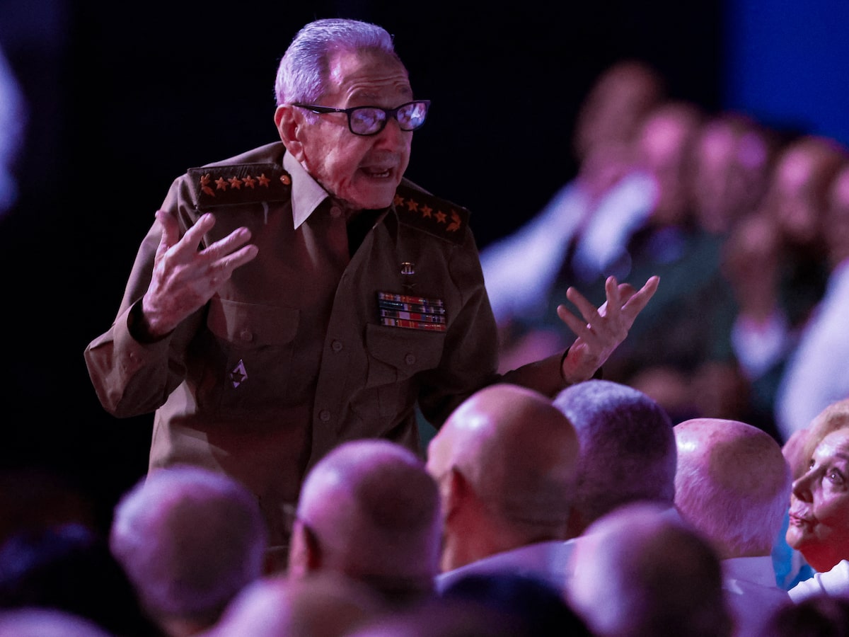 Flórida emite mandado de prisão contra Raúl Castro por derrubada de aviões em 1996