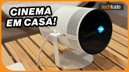 Samsung lança projetor The Freestyle+ com tela portátil