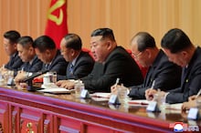 Coreia do Norte acusa Coreia do Sul de falsificar teste de arma hipersônica, e Seul rebate