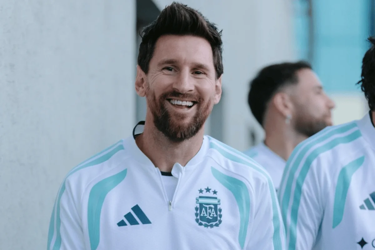 Imagem da matéria: Em amistoso contra Benin, Lionel Messi se despede da seleção argentina