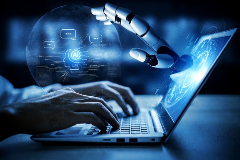 OpenAI diz que o mundo deve aceitar riscos para evoluir com IA