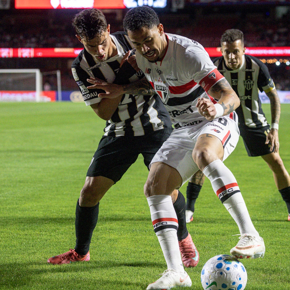 São Paulo, Atlético-MG, Grêmio e Inter recebem prazo para pagar dívidas sob risco de transfer ban