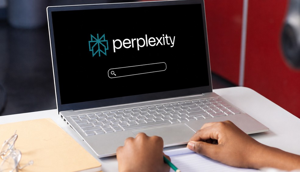 Perplexity + ChatGPT: como usar as duas IAs juntas para pesquisar melhor