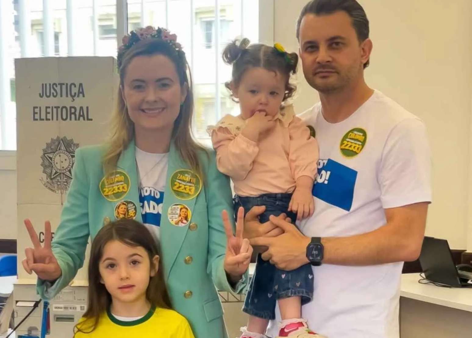 J&uacute;lia Zanatta (PL), reeleita deputada federal, e Guilherme Colombo (PL), eleito deputado estadual por Santa Catarina