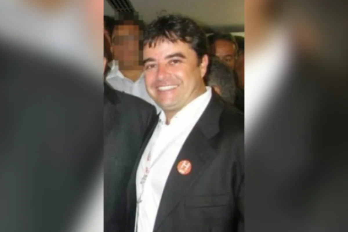 Ex-prefeito de MG terá que devolver R$ 105 mil por gastos em viagens