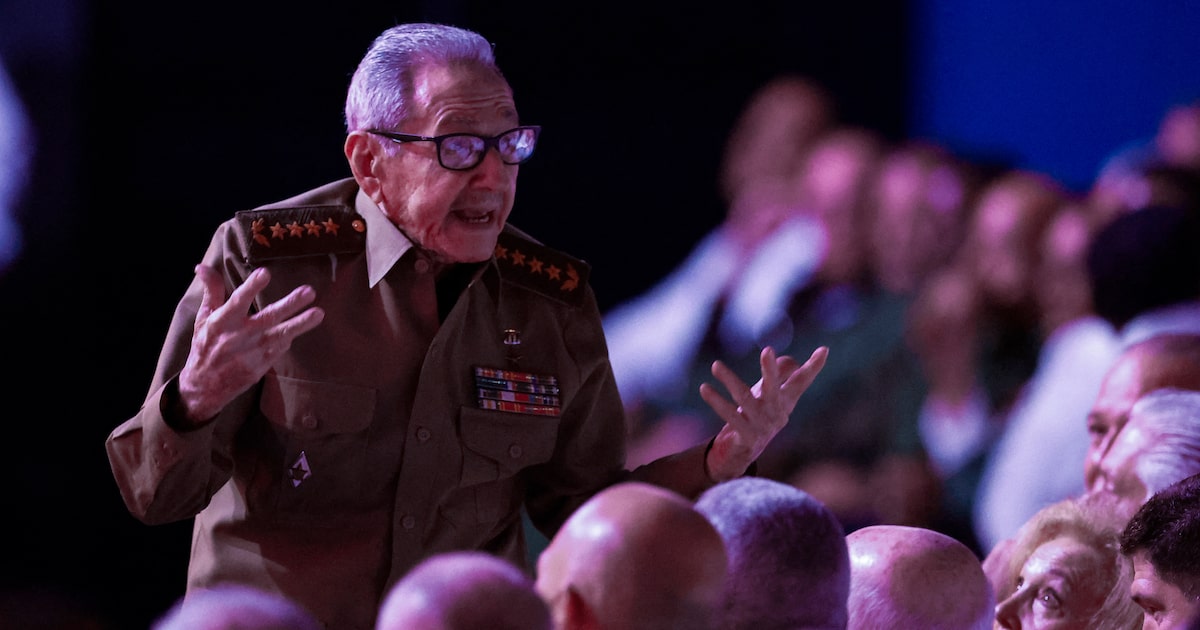 Flórida emite mandado de prisão contra Raúl Castro por derrubada de aviões em 1996