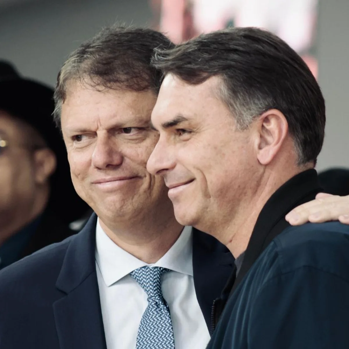 “Tenho certeza que a vitória está chegando”, diz Tarcísio sobre Flávio