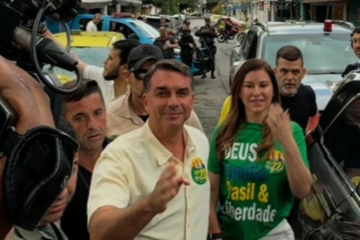 Pesquisas acertaram votação de Lula, mas subestimaram Flávio Bolsonaro