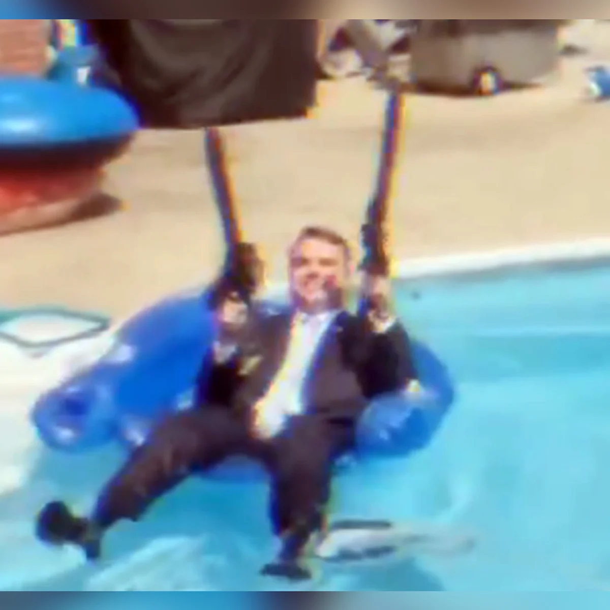 Nikolas divulga vídeo de IA com Flávio bebendo, atirando e soltando míssil