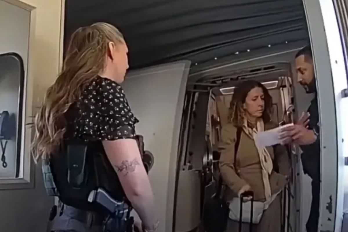 Mãe deixa quatro filhos sozinhos em casa para ir a Las Vegas e é presa