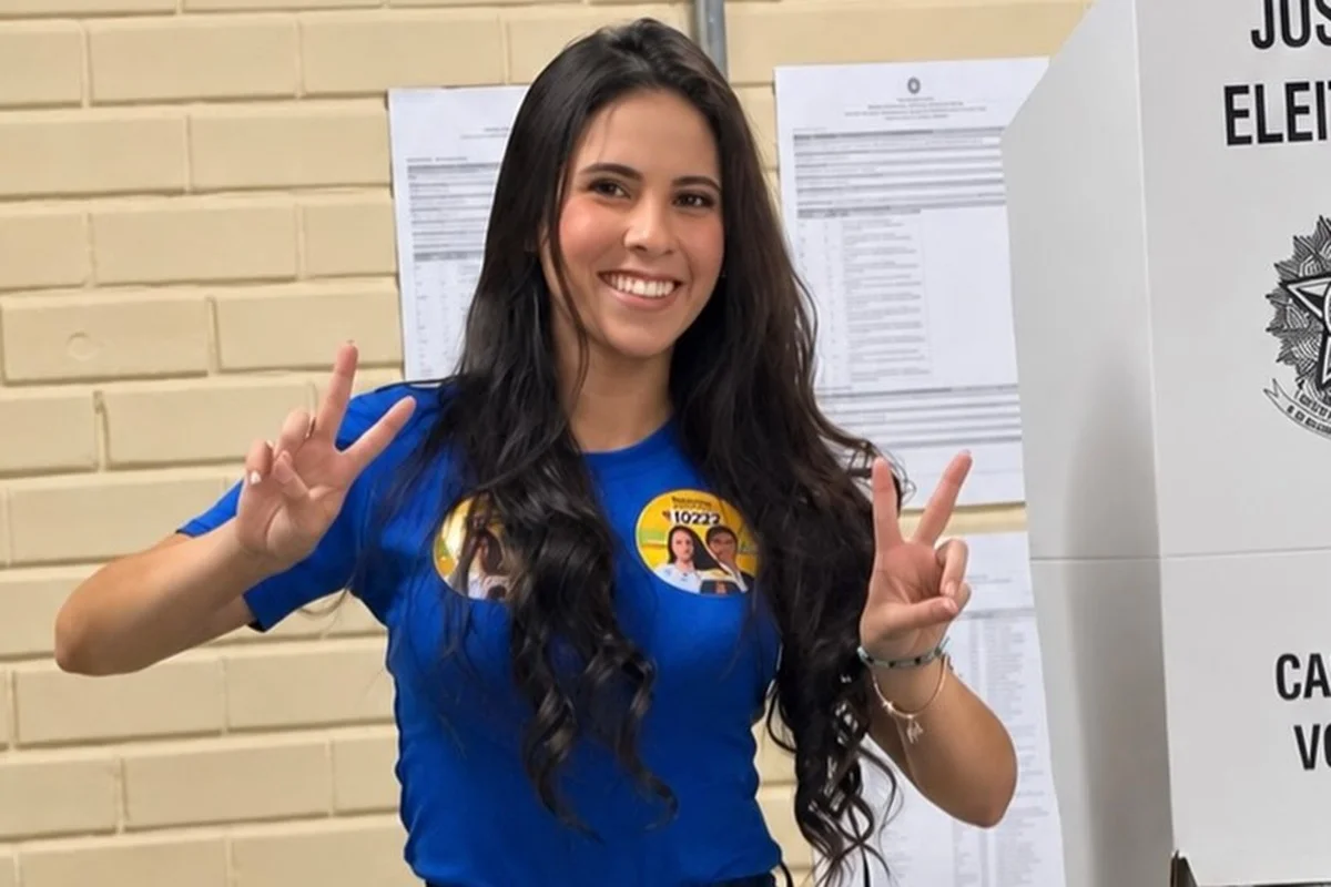 Saiba quem é Estefane Sampaio, a mulher mais votada para deputada distrital