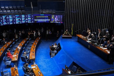 Governo tenta aprovar fim da 6x1 e avança com PEC da Segurança no Senado nesta quarta