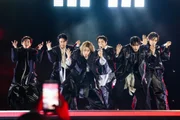 Jimin interrompe show do BTS na Argentina após empurra-empurra de fãs