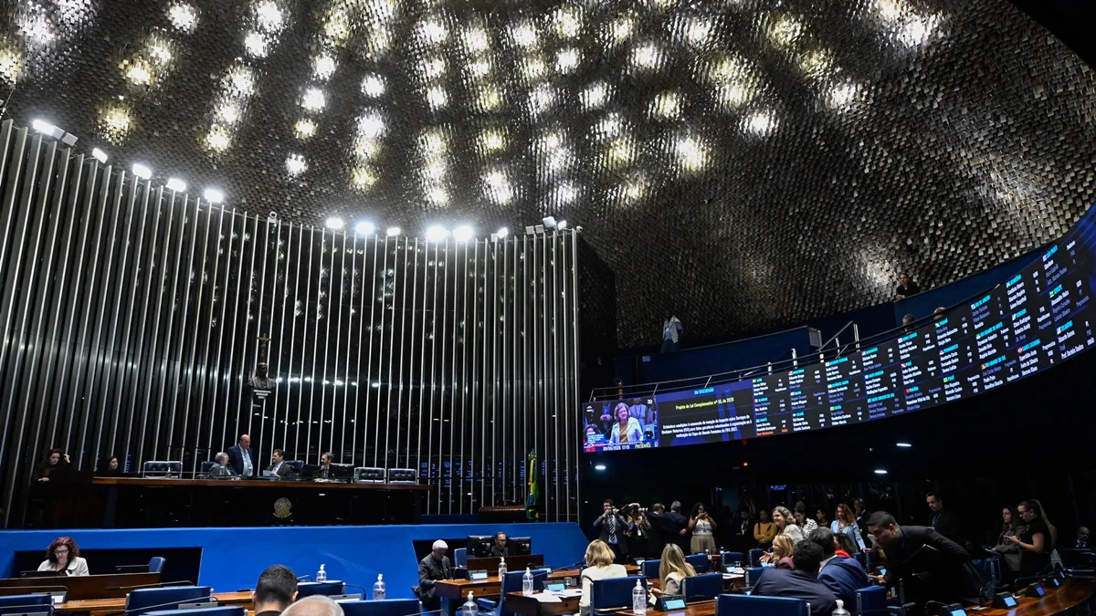 Com 12 senadoras eleitas, Senado terá maior bancada feminina da história