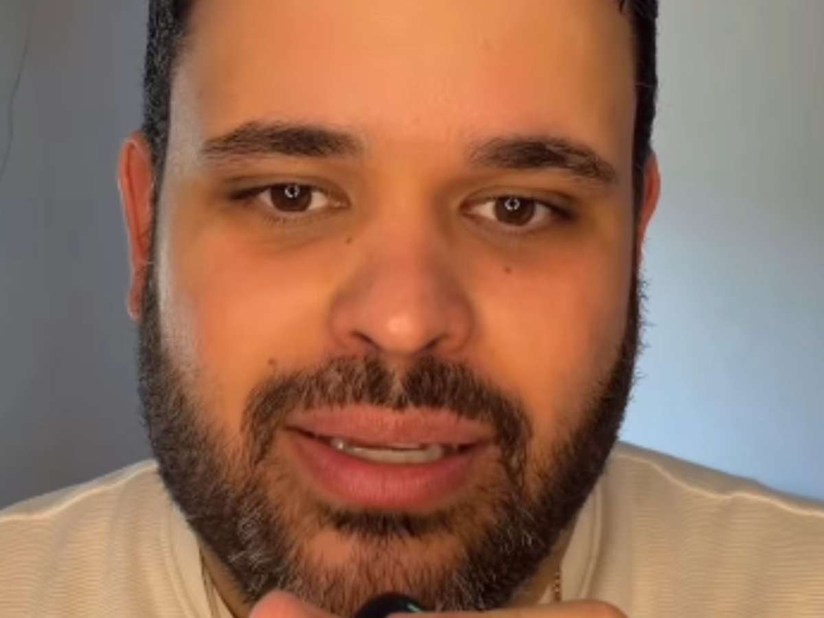 Ex-BBB Michel reage após ser alvo de chacota por trabalhar como motorista de app: 'Querem me diminuir'