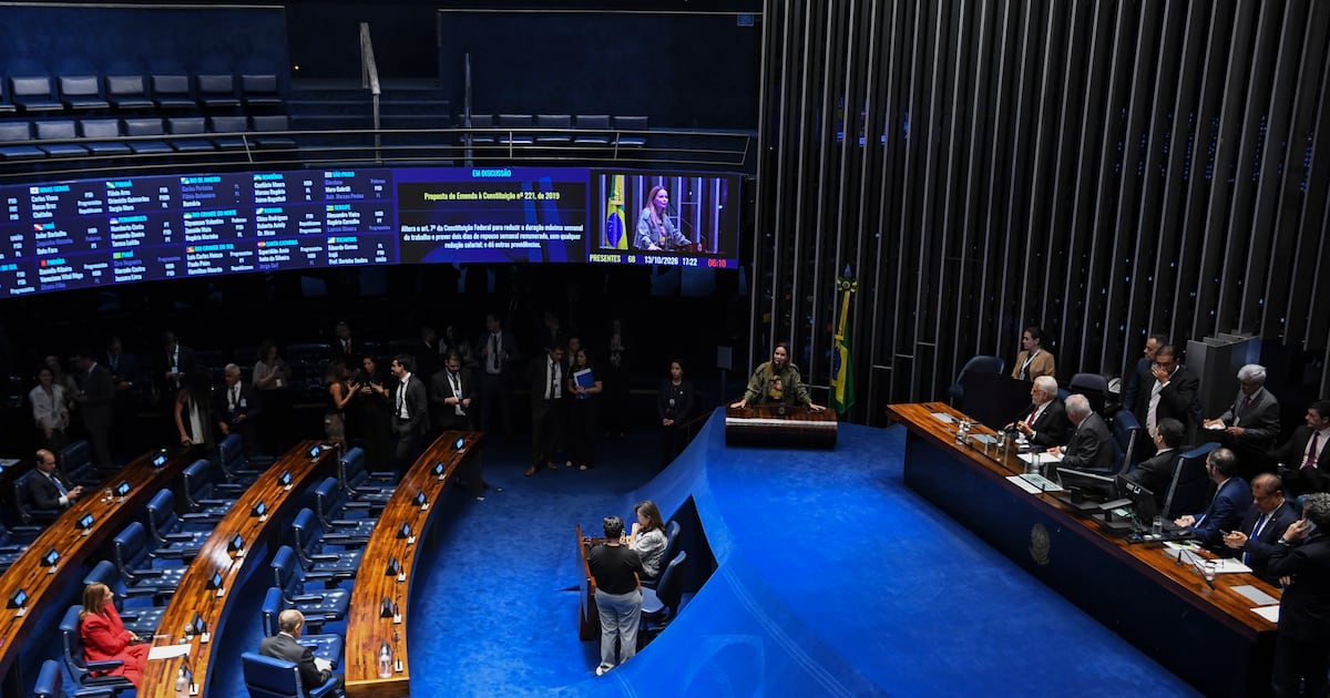 Governo tenta aprovar fim da 6x1 e avança com PEC da Segurança no Senado nesta quarta