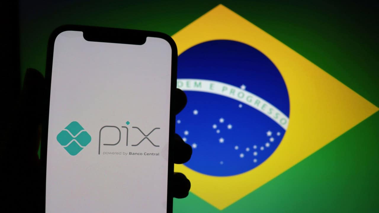 Como o ‘Pix colombiano’ superou o crescimento do modelo do Brasil