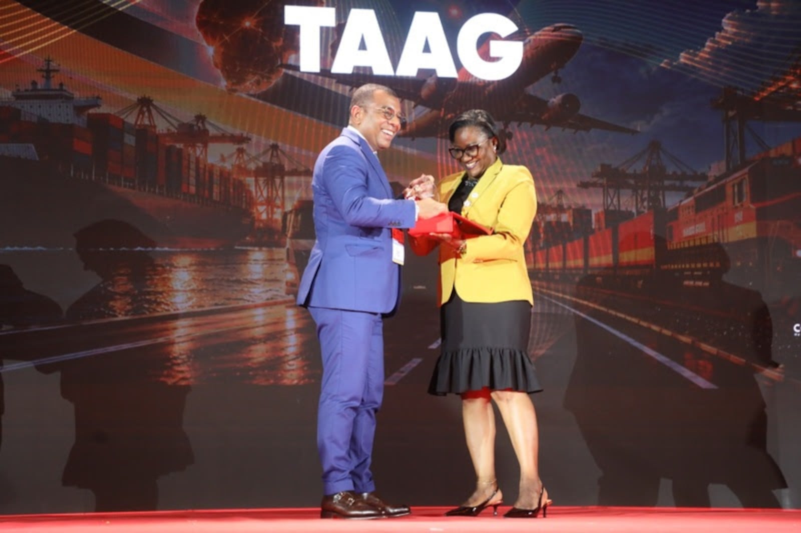 Companhia é referência no sistema de transportes de Angola TAAG