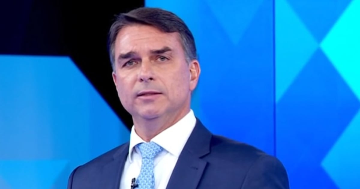 Flávio Bolsonaro promete criar Casa da Mulher Brasileira, que existe desde 2013 e foi lançado por Dilma