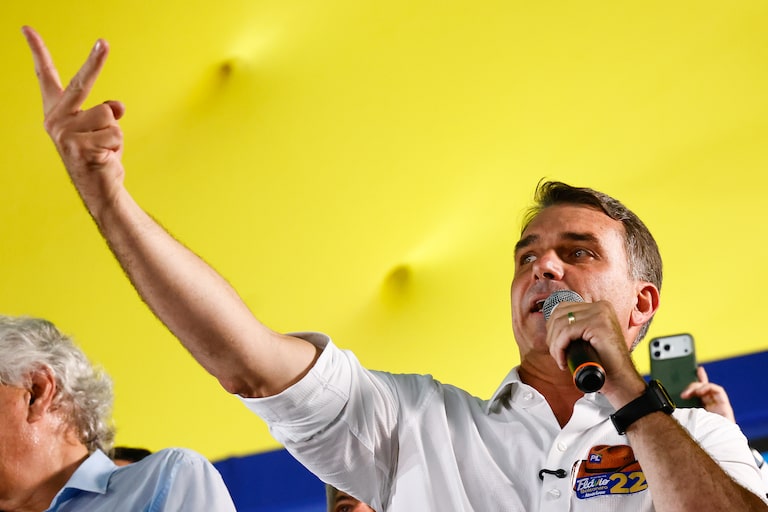 Lula x Flávio: planos para o esporte opõem incentivo público e financiamento privado