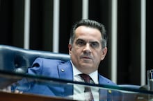 Duas federações e 12 partidos não alcançam cláusula de barreira; lista tem PSOL, Missão e PDT