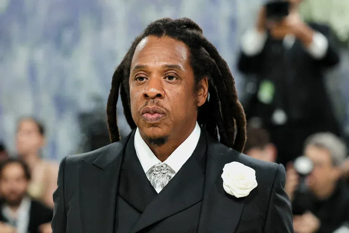 Jay-Z se apresentará no intervalo do Super Bowl em fevereiro de 2027