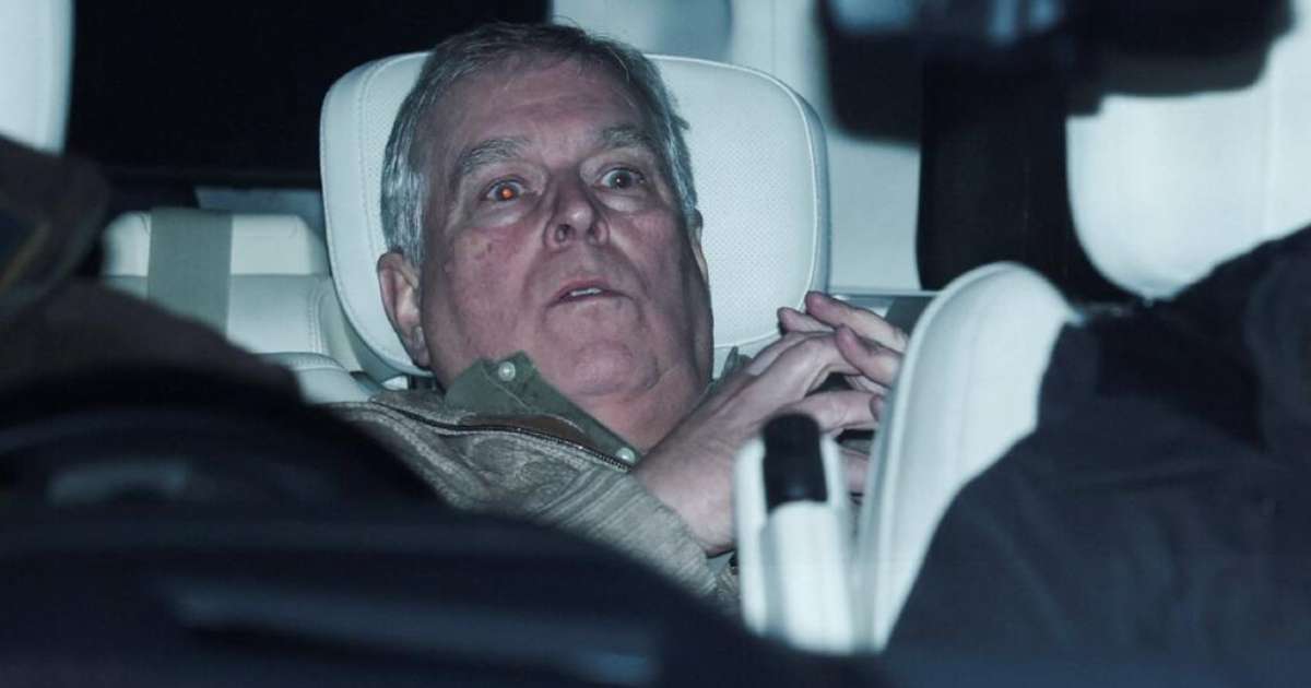 Ex-príncipe Andrew contesta judicialmente buscas em sua casa relacionadas ao caso Epstein