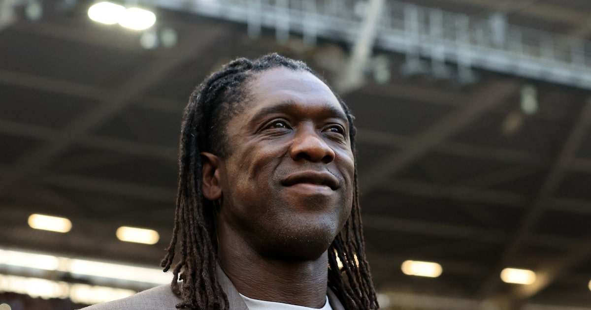 ‘Novo fôlego à sua carreira’ e ‘passou despercebida’: jornais repercutem contratação de Seedorf