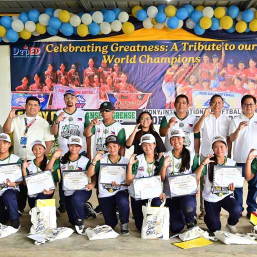 Sagay’s international softball champions thrive on ‘bayanihan’