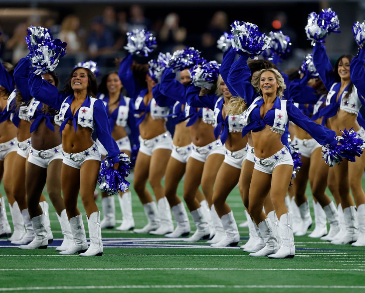 As animadoras dos Dallas Cowboys se sindicalizaram após anos de luta por remuneração justa.