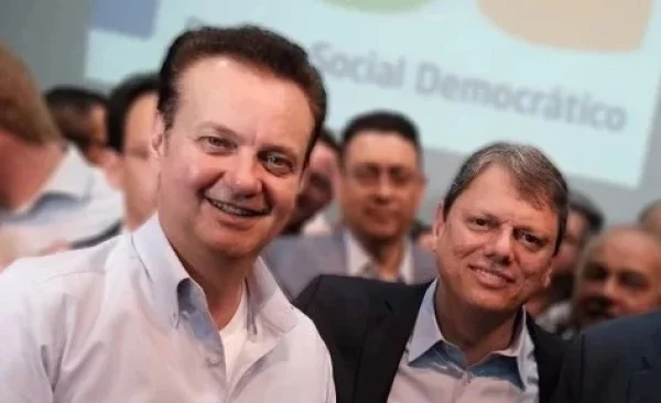PSD de Gilberto Kassab parabeniza Tarcísio de Freitas por reeleição em SP