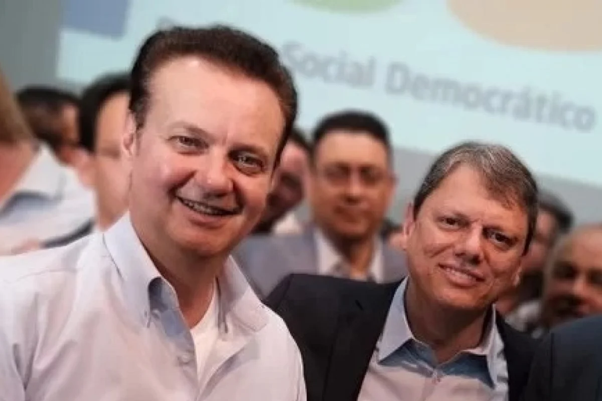 PSD de Gilberto Kassab parabeniza Tarcísio de Freitas por reeleição em SP