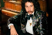 Benito di Paula lançou, em 2020, o álbum O Infalível Zen, em parceria com o filho Rodrigo Vellozo, que também seguiu carreira na música