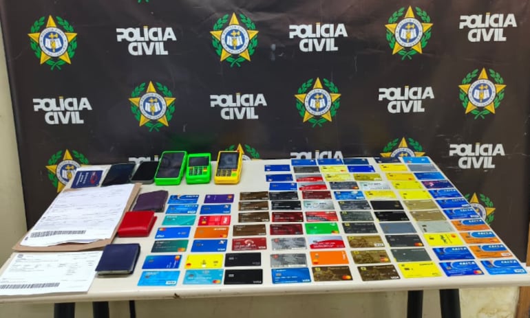 Polícia prende dupla suspeita de golpes bancários no Caju, no Rio; prejuízo passa de R$ 100 mil